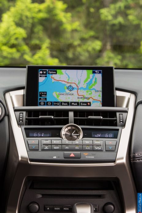 2015 Lexus NX 200t - фотография 18 из 21 2015 Lexus NX 200t - фотография 18 из 21