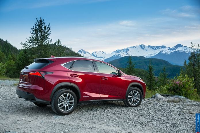 2015 Lexus NX 300h - фотография 3 из 42