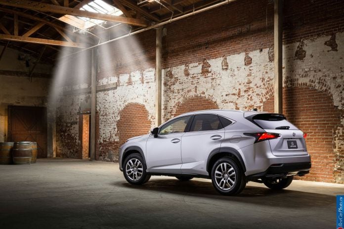 2015 Lexus NX 300h - фотография 11 из 42 2015 Lexus NX 300h - фотография 11 из 42