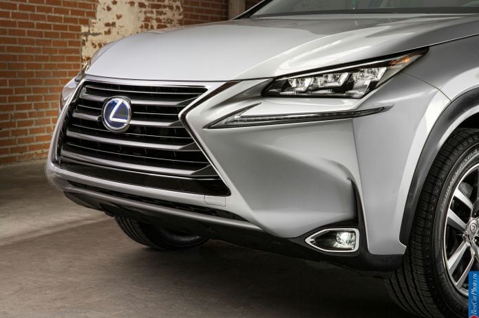 2015 Lexus NX 300h - фотография 20 из 42 2015 Lexus NX 300h - фотография 20 из 42