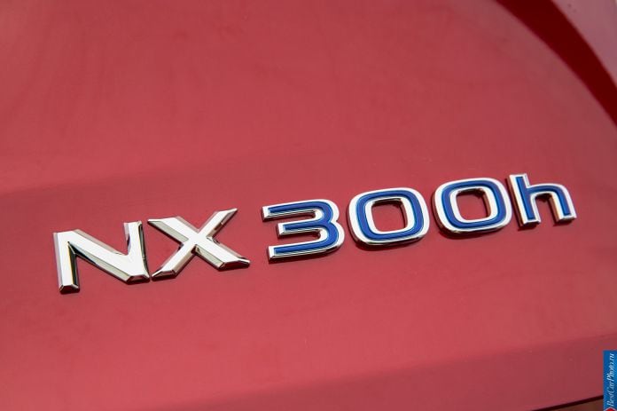 2015 Lexus NX 300h - фотография 23 из 42