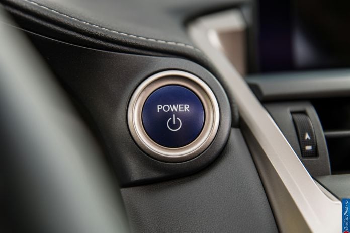 2015 Lexus NX 300h - фотография 40 из 42 2015 Lexus NX 300h - фотография 40 из 42
