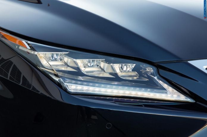 2015 Lexus RX - фотография 13 из 27 2015 Lexus RX - фотография 13 из 27
