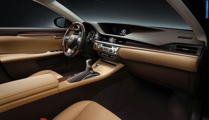 2016 Lexus ES 200 - фотография 7 из 7