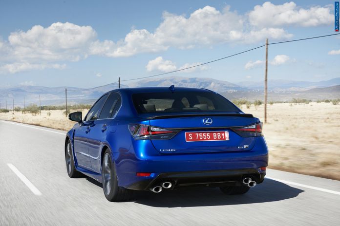 2016 Lexus GS F - фотография 2 из 176