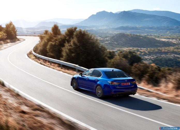 2016 Lexus GS F - фотография 60 из 176