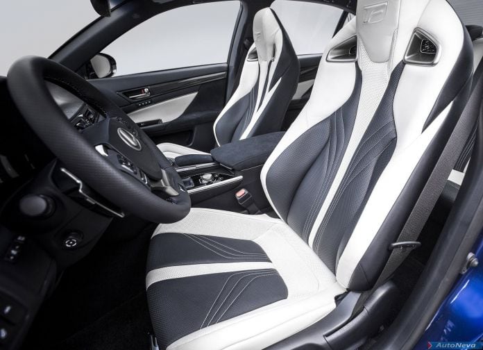 2016 Lexus GS F - фотография 110 из 176