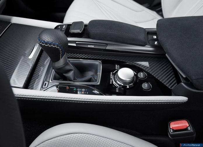 2016 Lexus GS F - фотография 123 из 176
