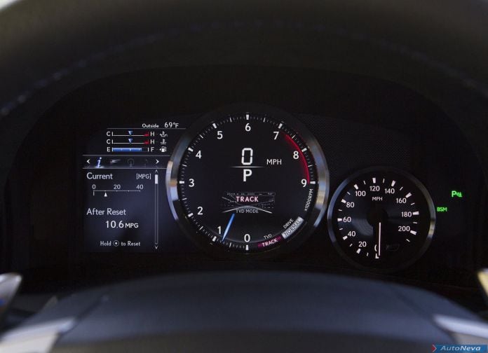2016 Lexus GS F - фотография 149 из 176