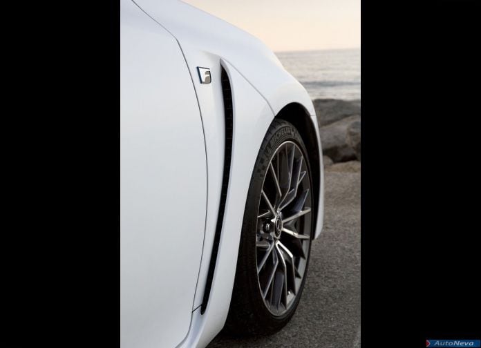 2016 Lexus GS F - фотография 176 из 176