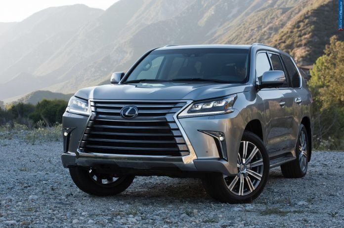 2016 Lexus LX 570 - фотография 1 из 15