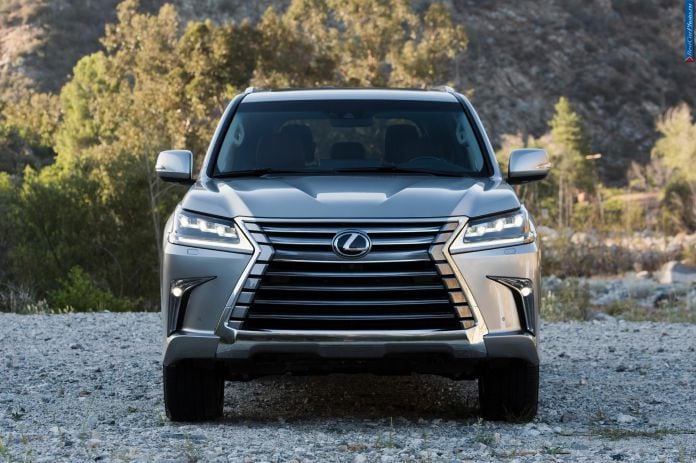 2016 Lexus LX 570 - фотография 4 из 15 2016 Lexus LX 570 - фотография 4 из 15