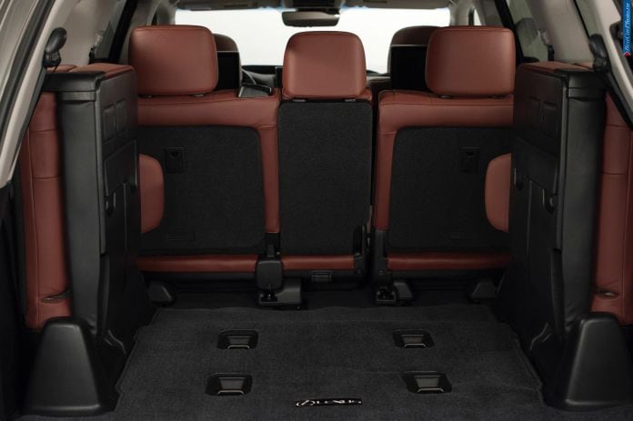 2016 Lexus LX 570 - фотография 11 из 15 2016 Lexus LX 570 - фотография 11 из 15