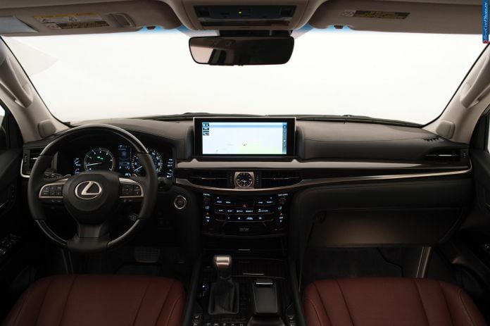 2016 Lexus LX 570 - фотография 15 из 15 2016 Lexus LX 570 - фотография 15 из 15