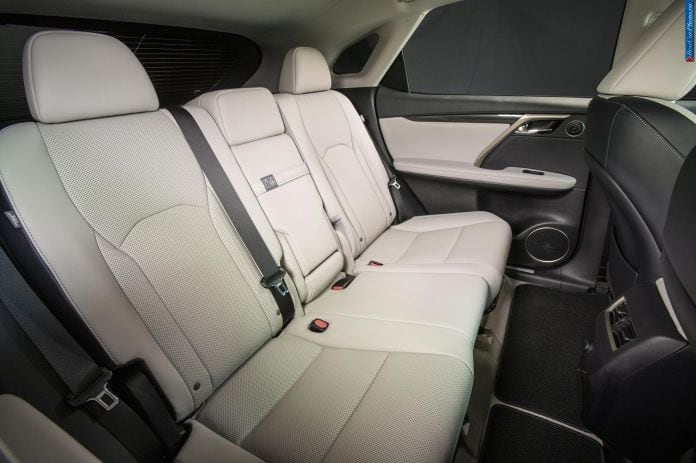 2016 Lexus RX 350 - фотография 31 из 35