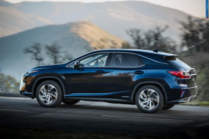 2016 Lexus RX 450h - фотография 3 из 53