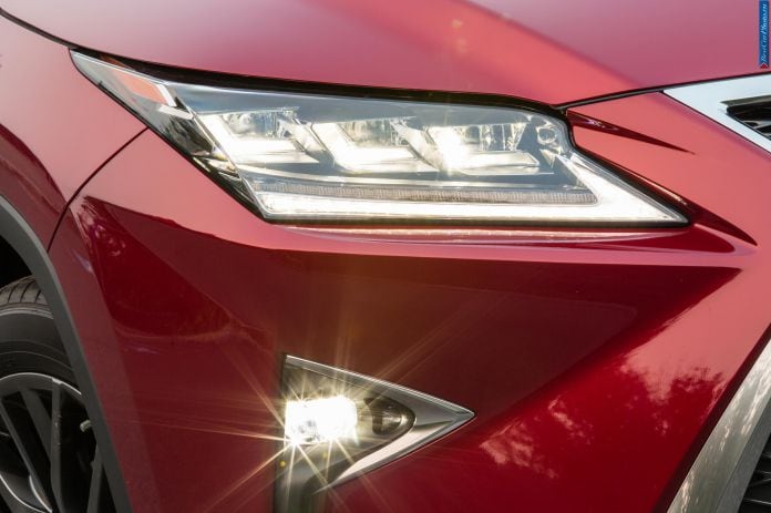 2016 Lexus RX 450h - фотография 35 из 53