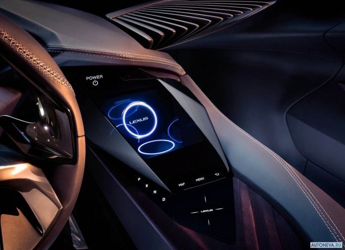 2017 Lexus UX Concept - фотография 13 из 17