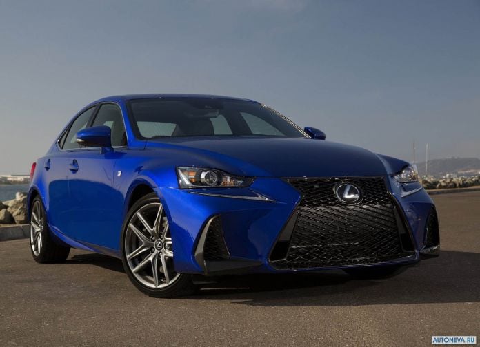 2017 Lexus IS - фотография 4 из 56