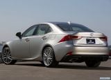 lexus_2017_is_016.jpg