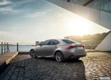lexus_2017_is_018.jpg