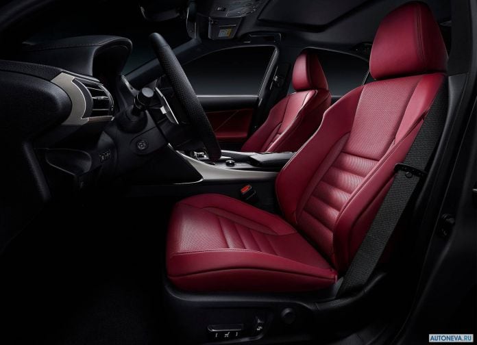 2017 Lexus IS - фотография 40 из 56