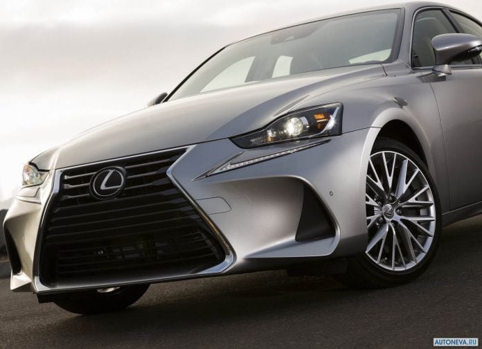2017 Lexus IS - фотография 53 из 56