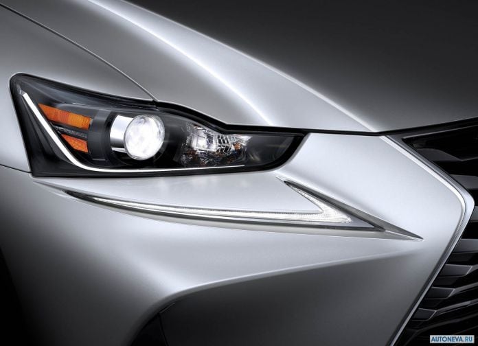 2017 Lexus IS - фотография 56 из 56
