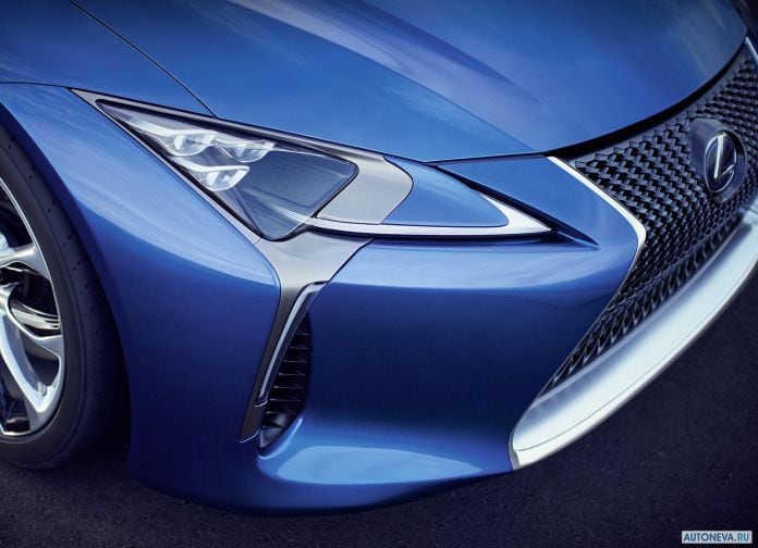2017 Lexus LC500h - фотография 36 из 51 2017 Lexus LC500h - фотография 36 из 51