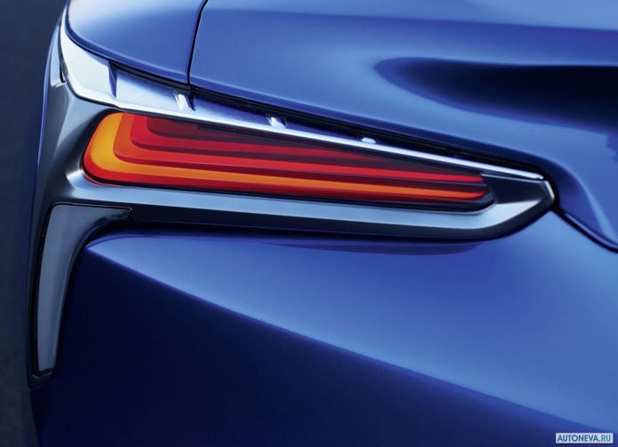 2017 Lexus LC500h - фотография 37 из 51