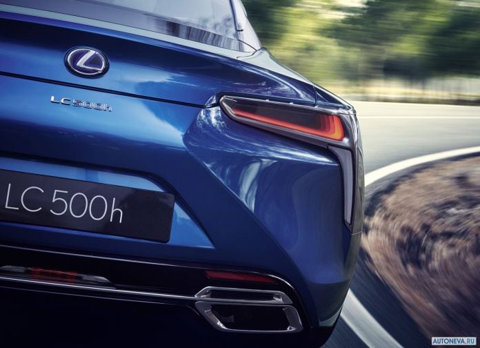 2017 Lexus LC500h - фотография 38 из 51