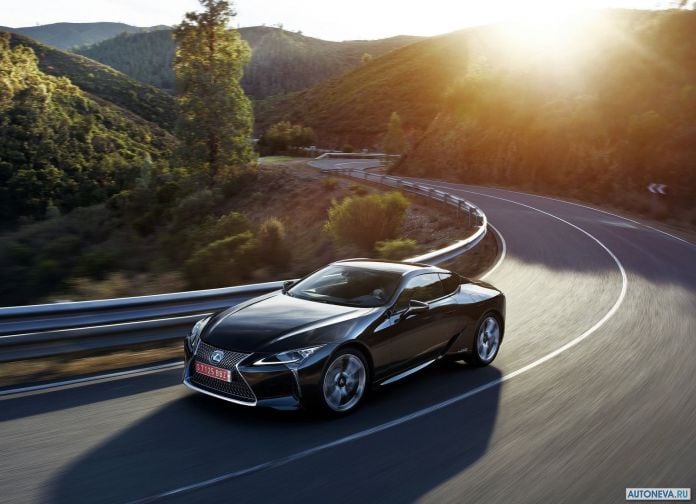 2018 Lexus LC500h - фотография 4 из 36