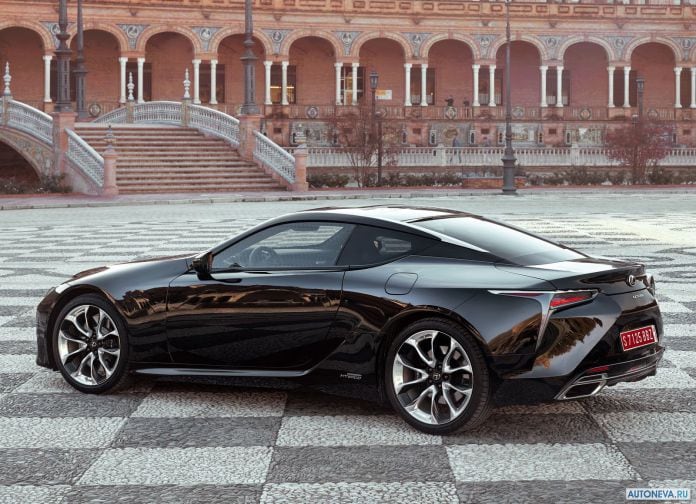2018 Lexus LC500h - фотография 13 из 36 2018 Lexus LC500h - фотография 13 из 36