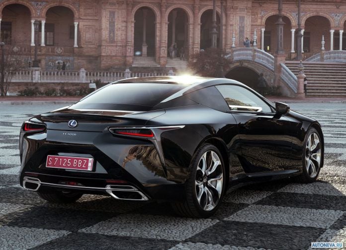 2018 Lexus LC500h - фотография 14 из 36 2018 Lexus LC500h - фотография 14 из 36