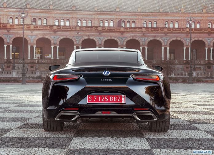 2018 Lexus LC500h - фотография 22 из 36