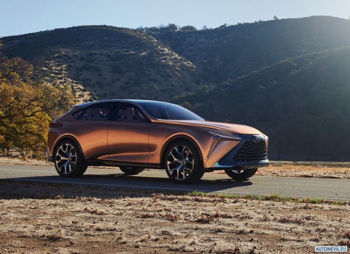 2018 Lexus LF 1 Limitless Concept - фотография 8 из 72