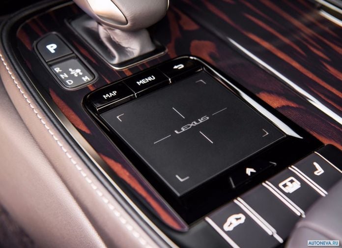 2018 Lexus LS500 - фотография 87 из 158