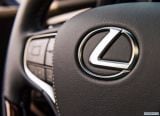 lexus_2018_ls_500_093.jpg