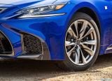 lexus_2018_ls_500_f_sport_081.jpg