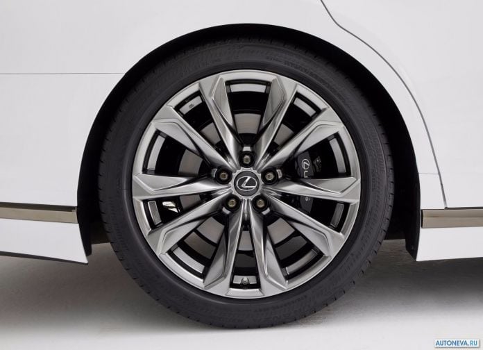 2018 Lexus LS500 F Sport - фотография 96 из 103 2018 Lexus LS500 F Sport - фотография 96 из 103