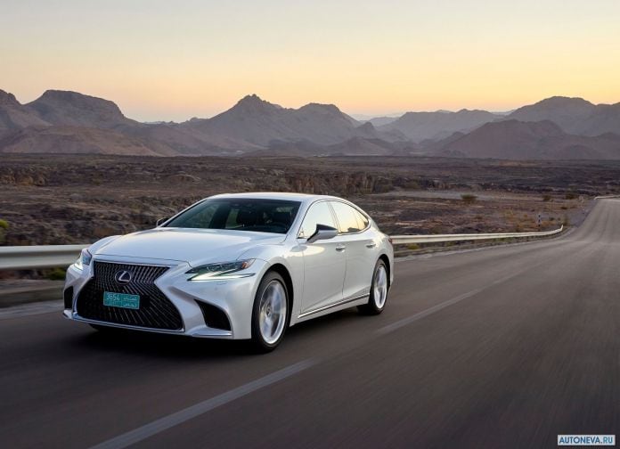 2018 Lexus LS500h - фотография 23 из 145