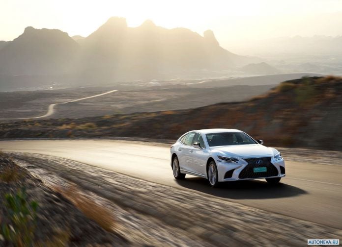 2018 Lexus LS500h - фотография 34 из 145
