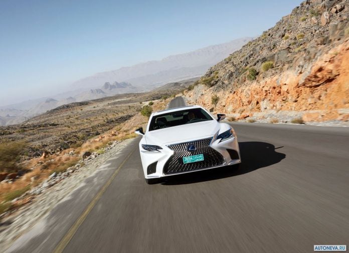 2018 Lexus LS500h - фотография 79 из 145 2018 Lexus LS500h - фотография 79 из 145