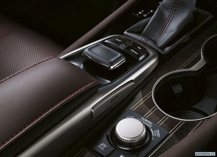 2018 Lexus RX L - фотография 74 из 118