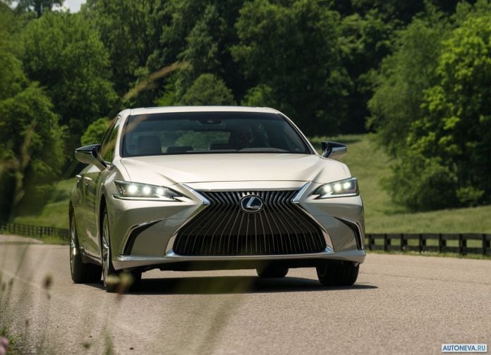 2019 Lexus ES - фотография 34 из 255 2019 Lexus ES - фотография 34 из 255