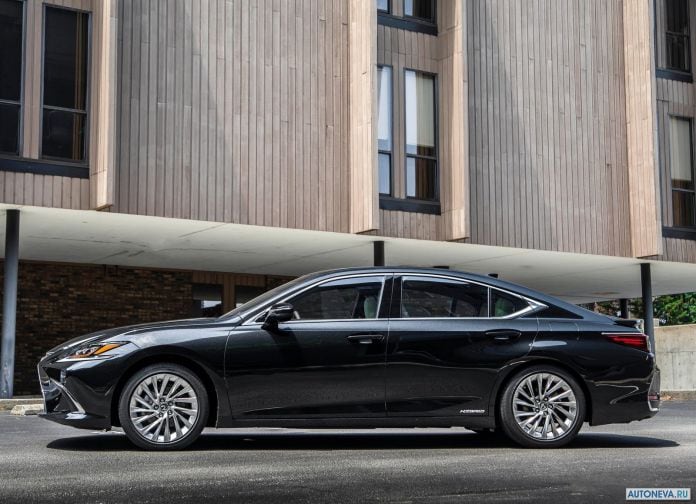 2019 Lexus ES - фотография 53 из 255