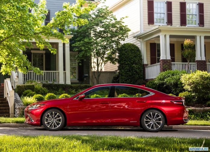 2019 Lexus ES - фотография 54 из 255