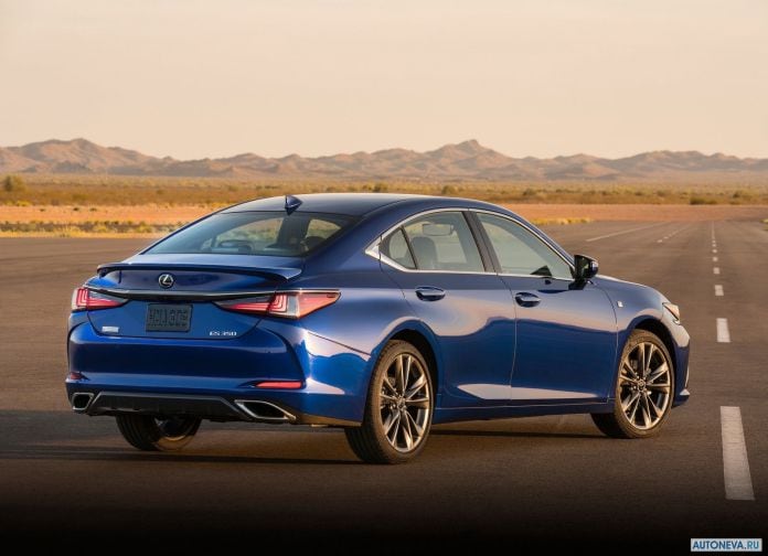 2019 Lexus ES - фотография 77 из 255