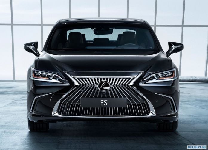 2019 Lexus ES - фотография 86 из 255