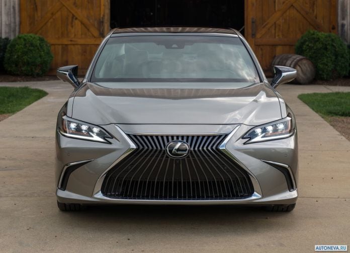 2019 Lexus ES - фотография 90 из 255 2019 Lexus ES - фотография 90 из 255